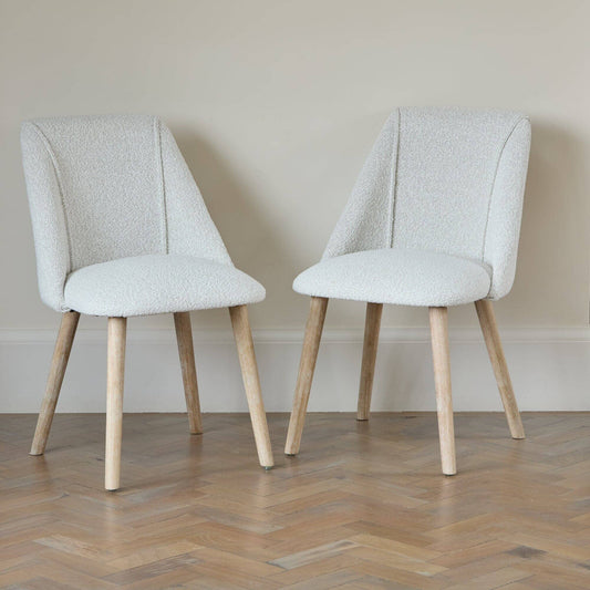 Marlon Whitewash Oak Oval Dining Table Set - 4 Seater - Freya Oat Boucle Dining Chairs - Whitewash Oak Legs