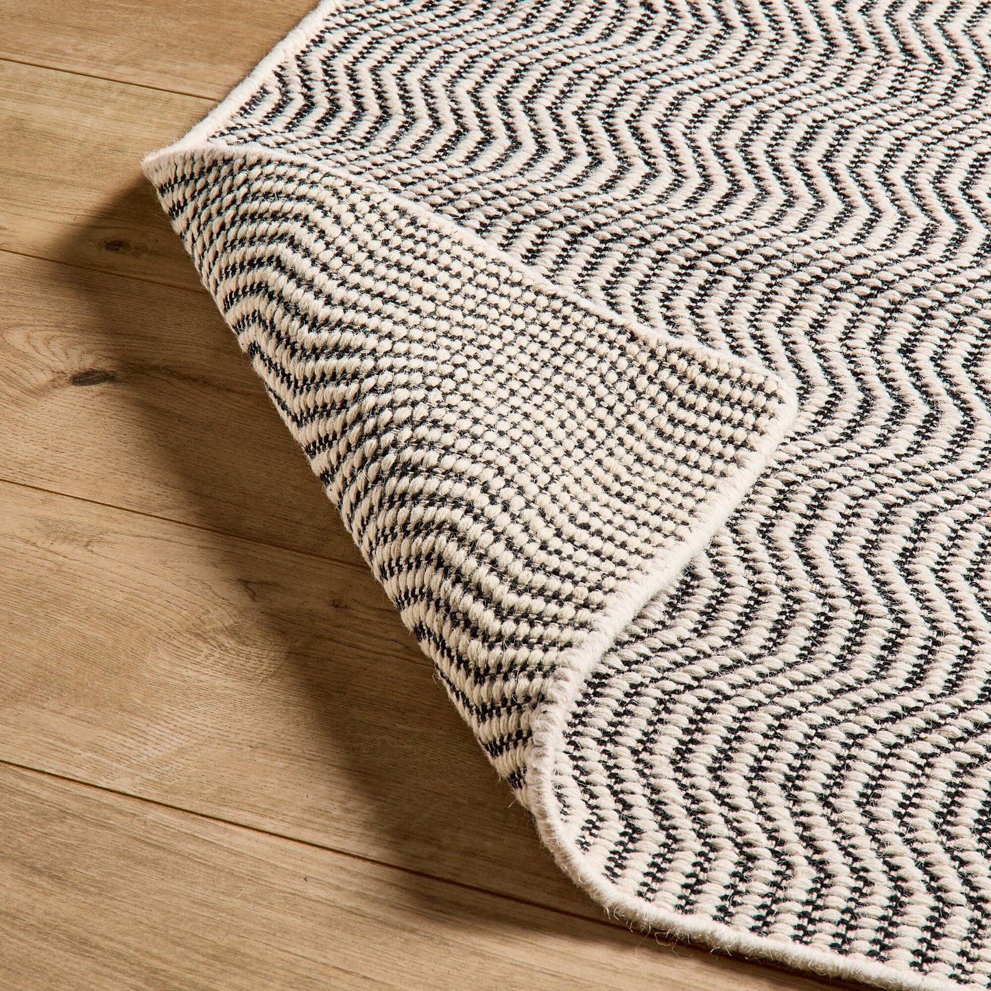 Outlet - Alverton Clay & Black Geometric Wool with Cotton Rug - 160 x 230cm