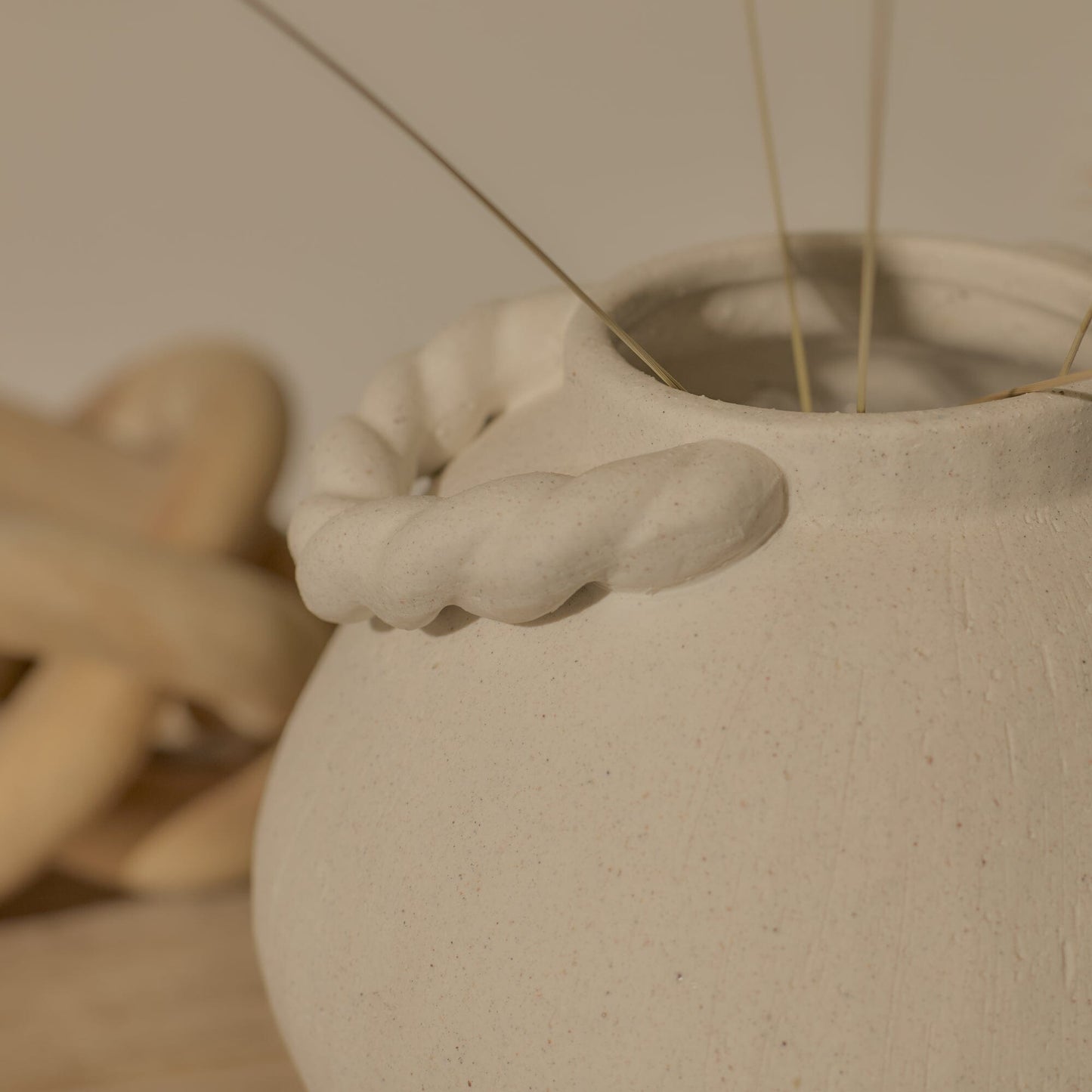 Outlet - Bayswater 18cm Ceramic Vase with Handles - Beige