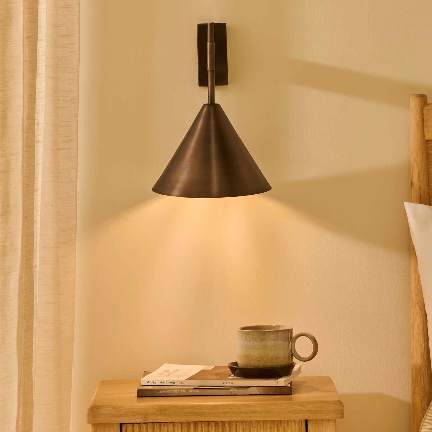Outlet - Brockhill Large Metal Wall Light - Bronze