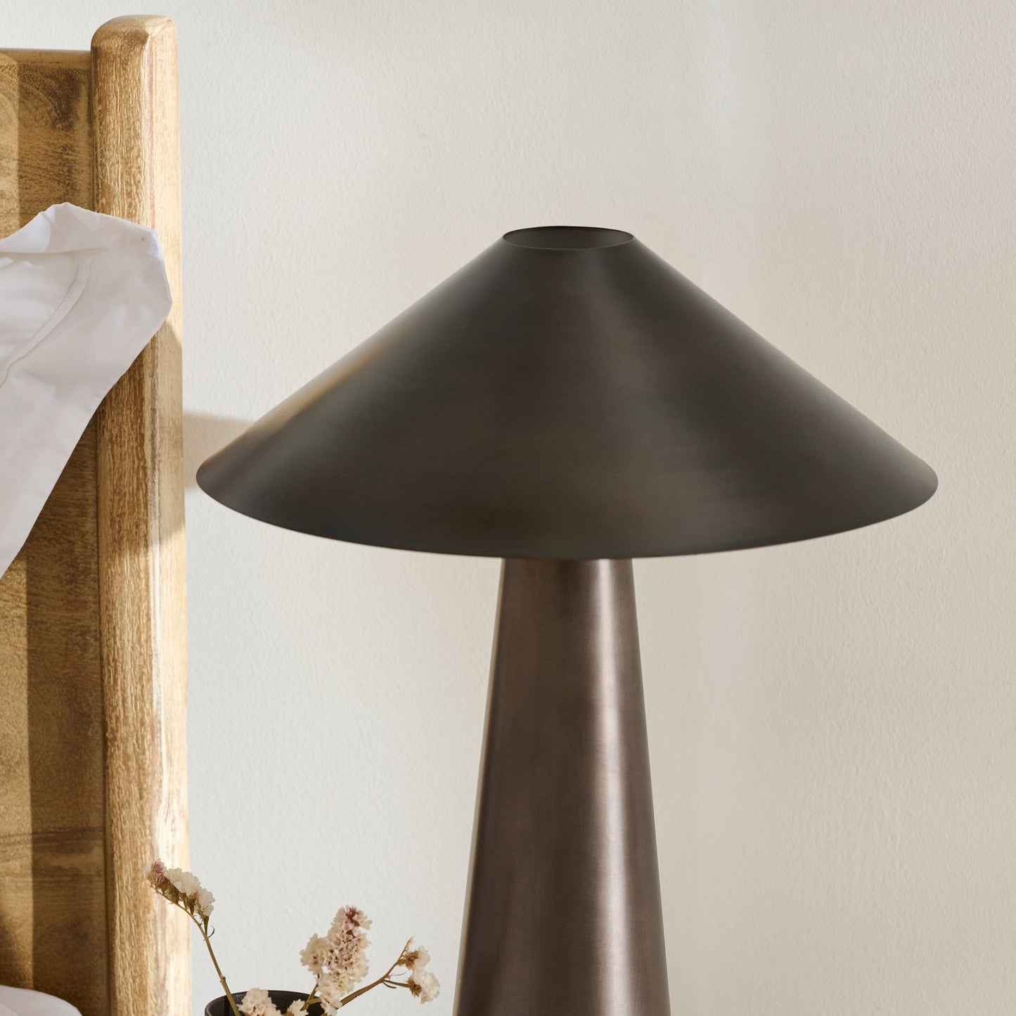 Outlet - Brockhill 51cm Metal Table Lamp - Bronze