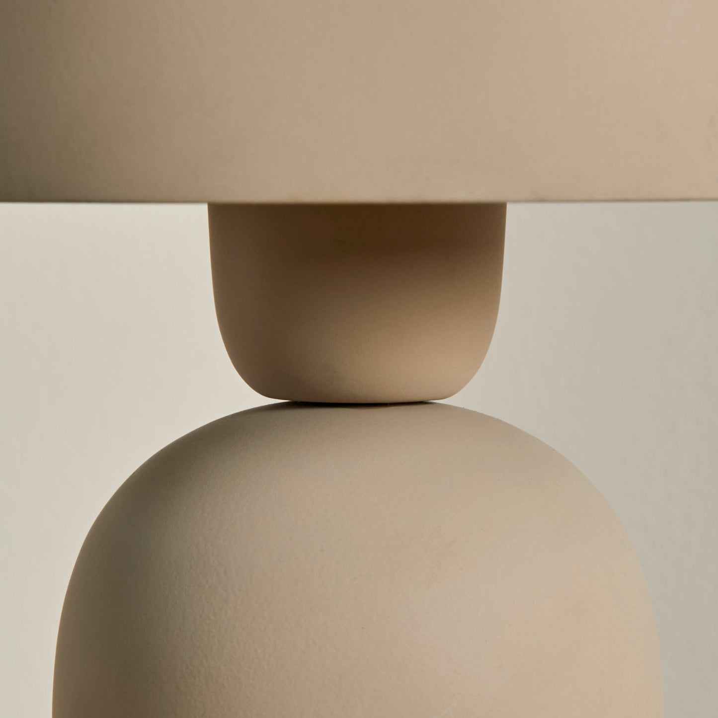 Outlet - Eltham 39cm Metal Table Lamp - Taupe