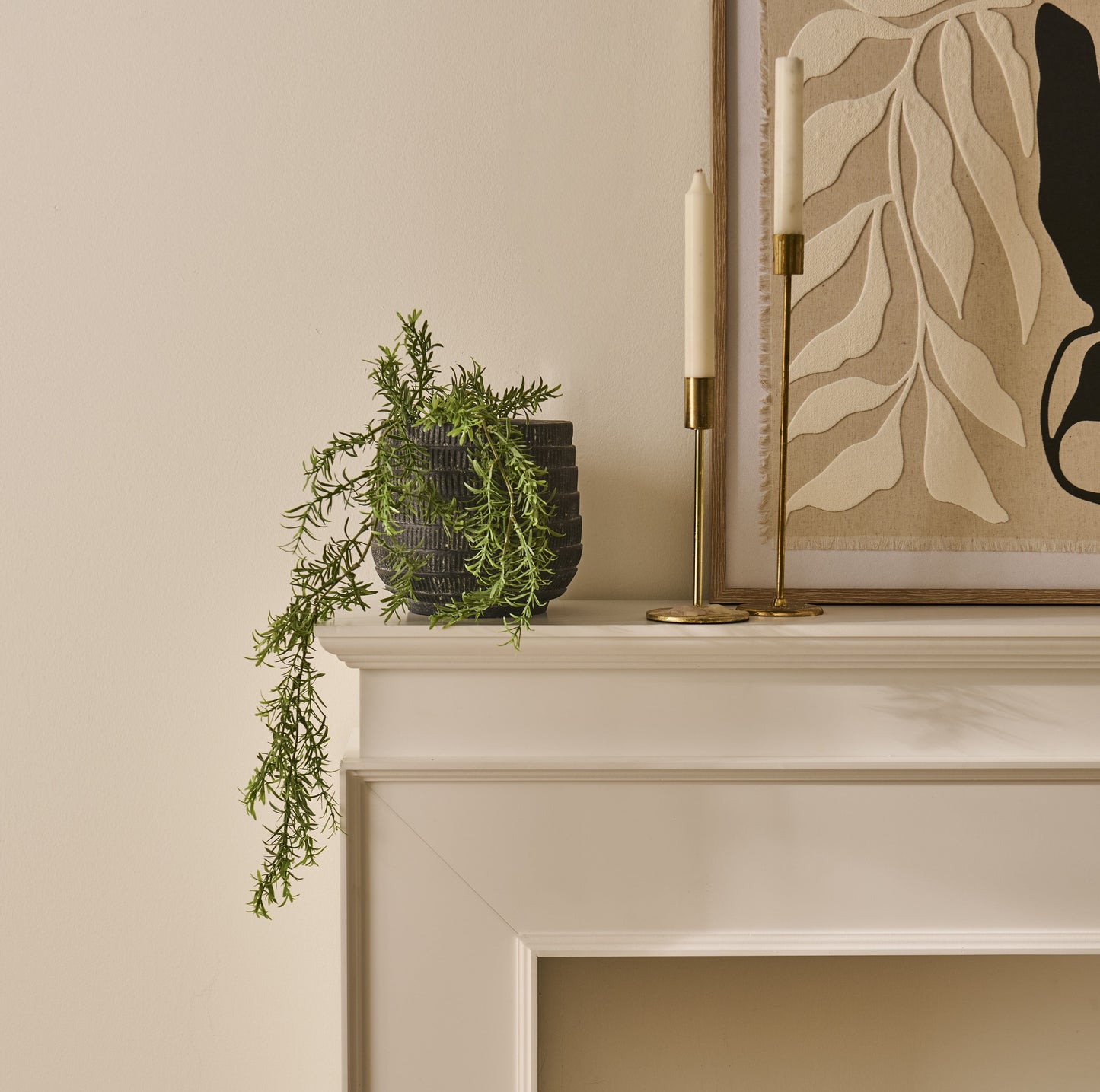 Outlet - Ember 110cm Fireplace Surround - Snow White