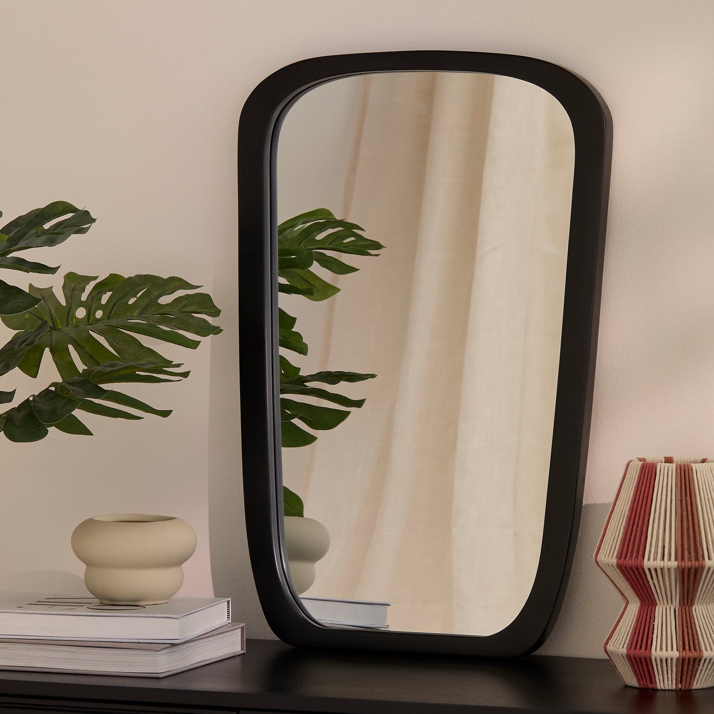 Outlet - Farleigh Small Black Wooden Mirror