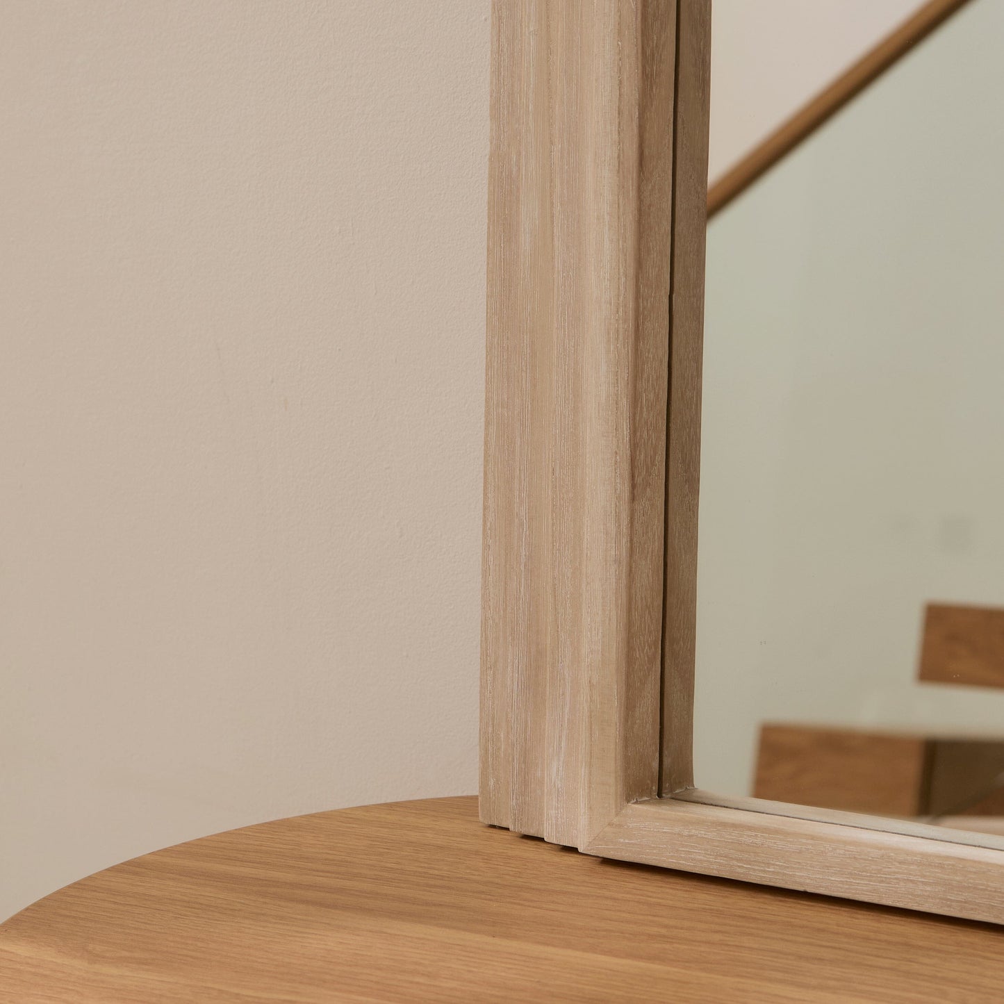 Outlet - Kubu 90 x 77cm Wooden Arch Mirror - Whitewash