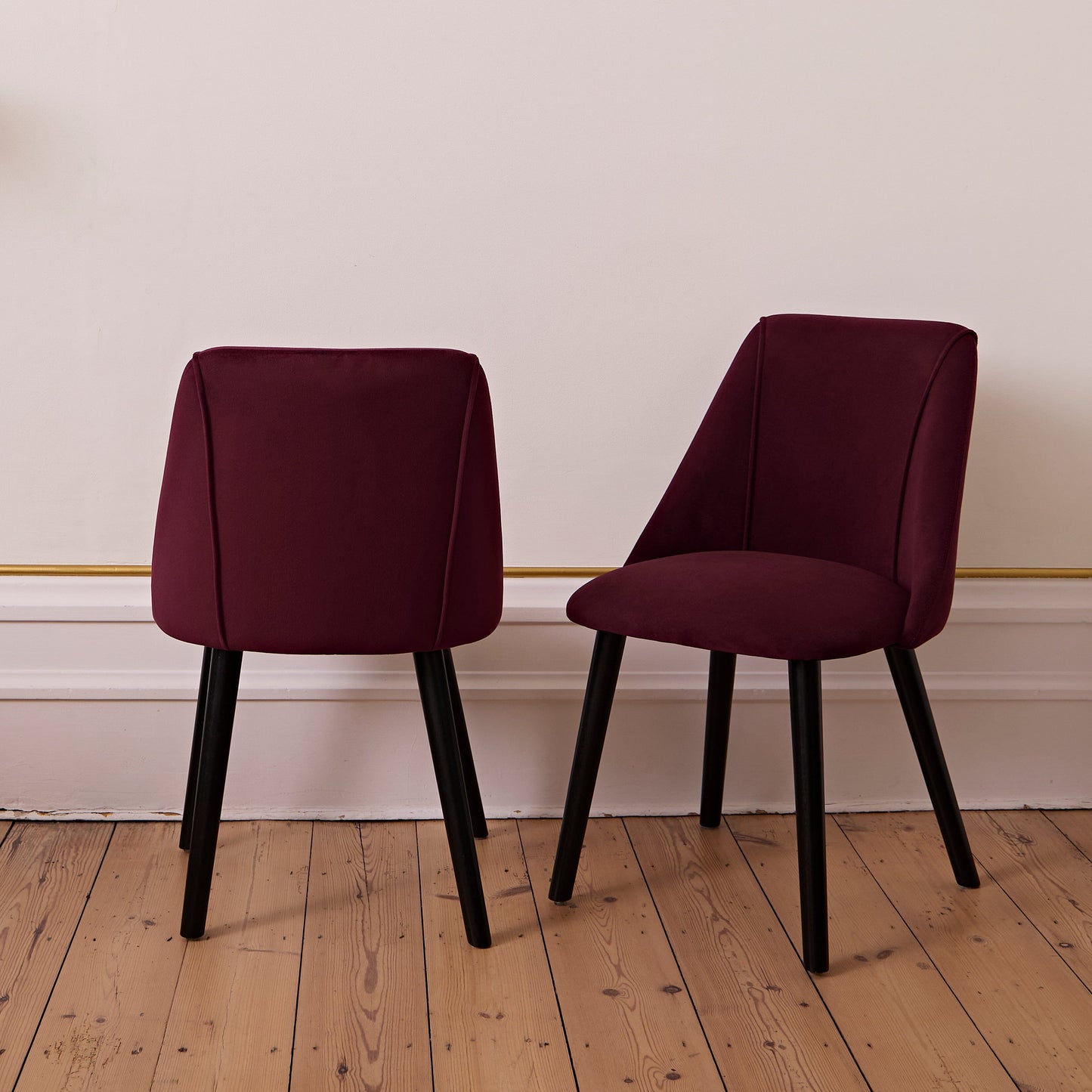 Outlet - Freya Burgundy Red Dining Chair - Set of 2 - Black Oak Legs