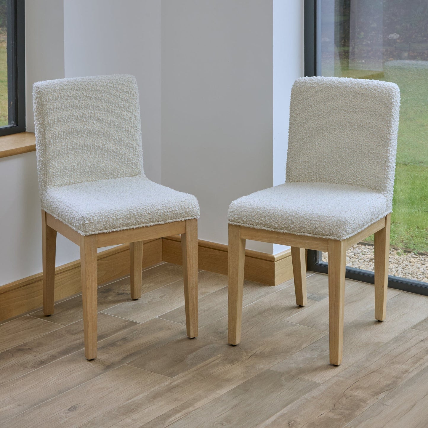 Amelia Whitewash Extending Dining Table Set - 6 Seater - Nolan Boucle Dining Chairs - Whitewash Oak Legs