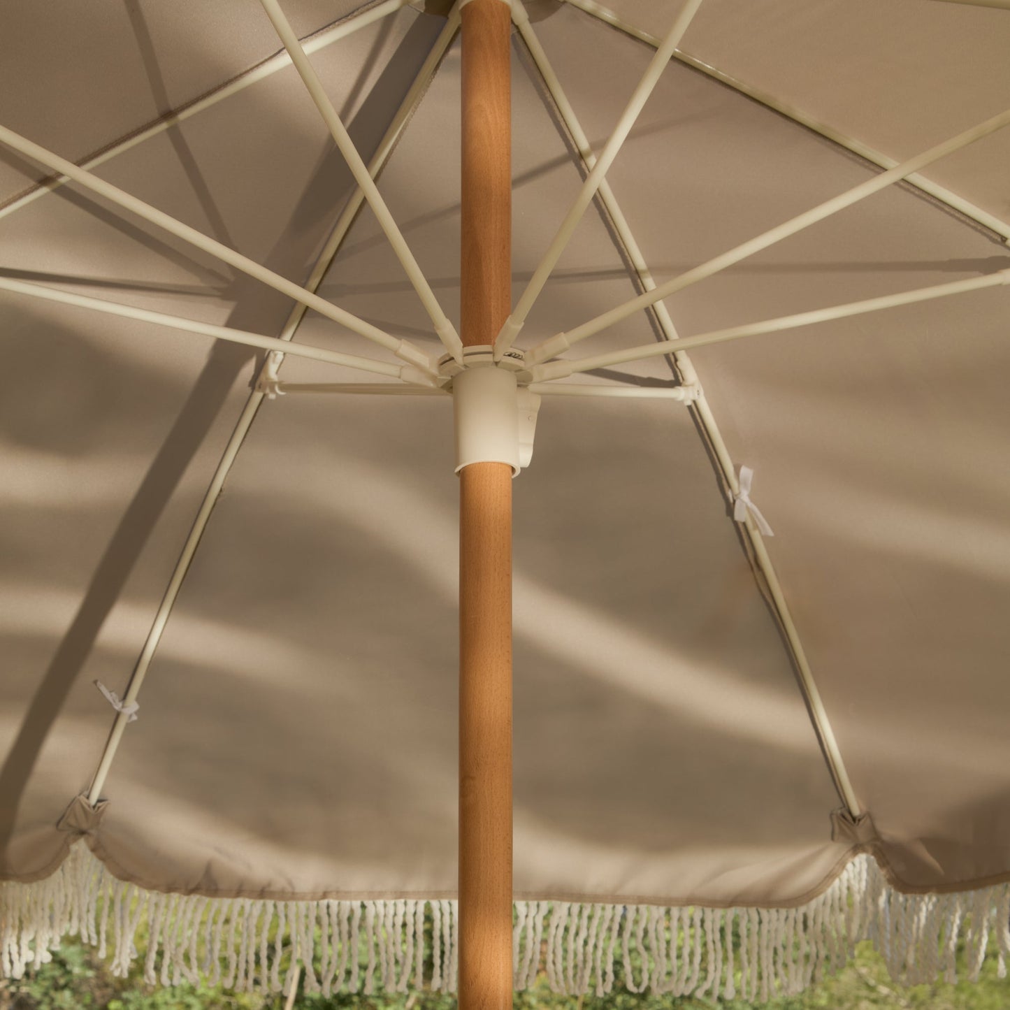 Oia Round Parasol 2m - Wooden Pole - Natural