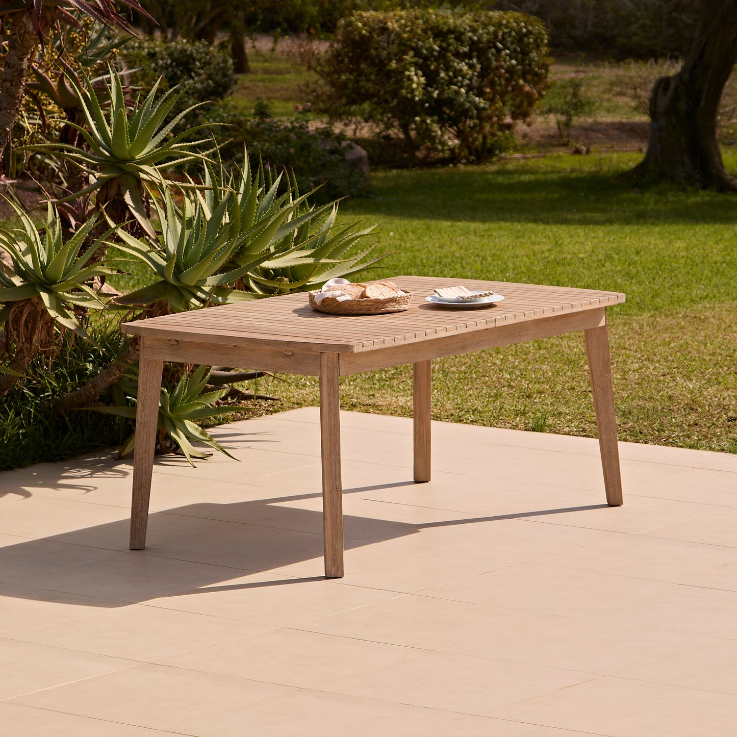 Saffron 8 Seater Extending Garden Dining Table - Brushed Light Acacia