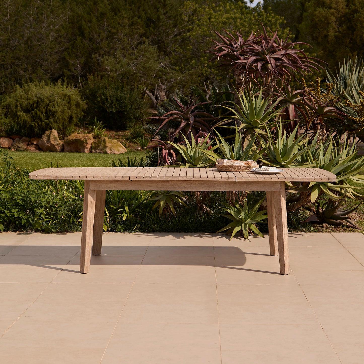 Saffron 8 Seater Extending Garden Dining Table - Brushed Light Acacia
