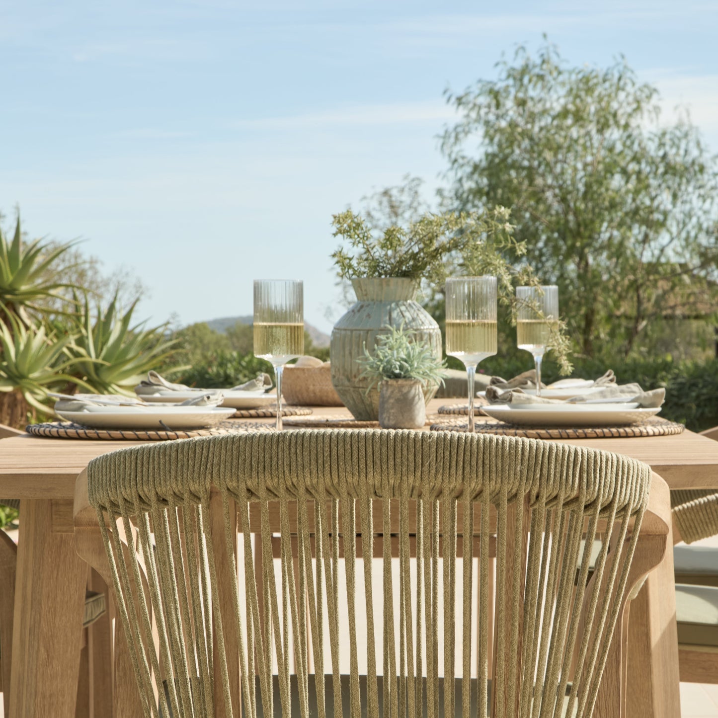 Saffron 6 Seater Extending Wooden Garden Dining Set with Shiro Green Rope Chairs