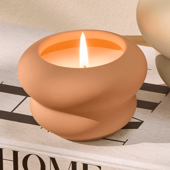 compare product Outlet - Surbiton Single Wick 9cm Ceramic Candle - Oud Wood & Rose Scent In Blush Pink